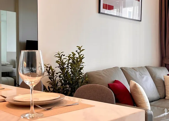 Near Bts L Workspace L Pool And Sauna 公寓 曼谷