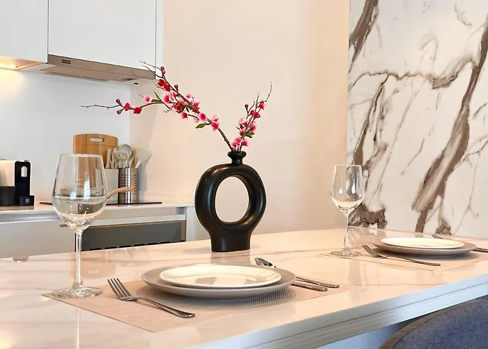 Near Bts L Workspace L Pool And Sauna 公寓 曼谷