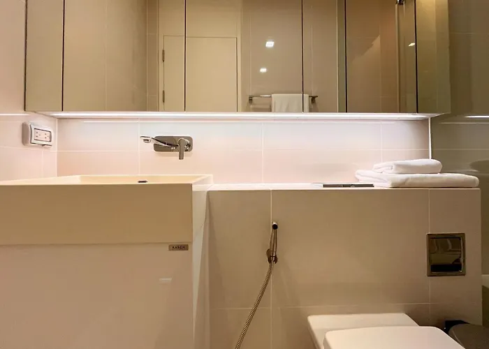 Near Bts L Workspace L Pool And Sauna *
