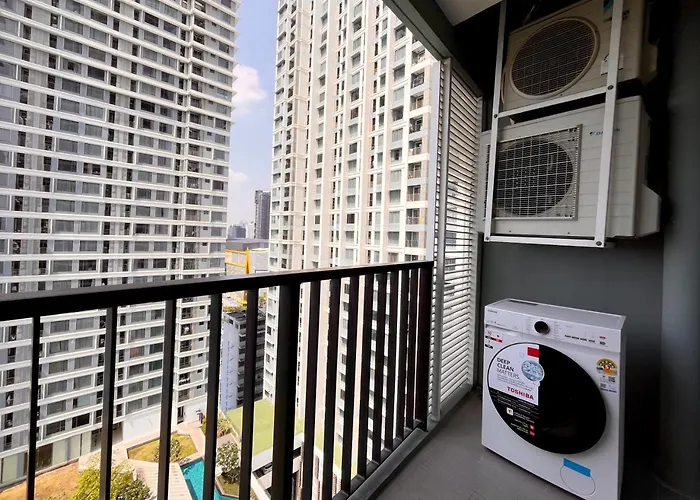 Near Bts L Workspace L Pool And Sauna 公寓 曼谷